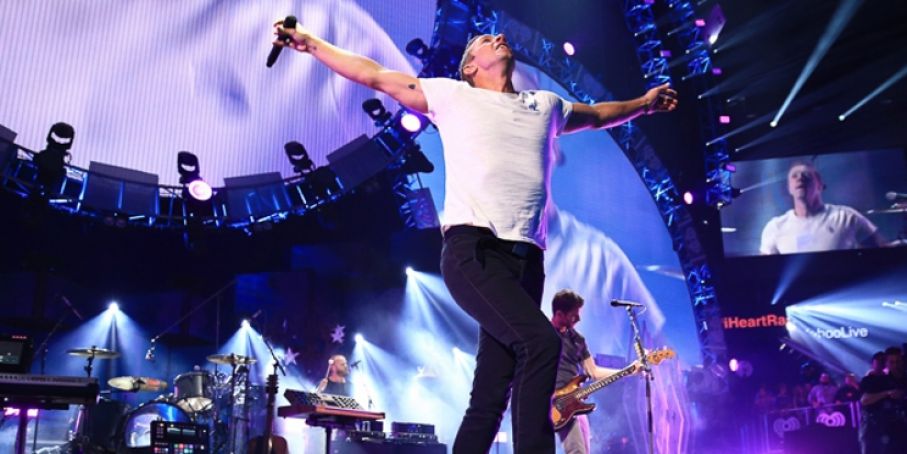 Rivivi la performance dei Coldplay all&#039;iHeartRadio Festival