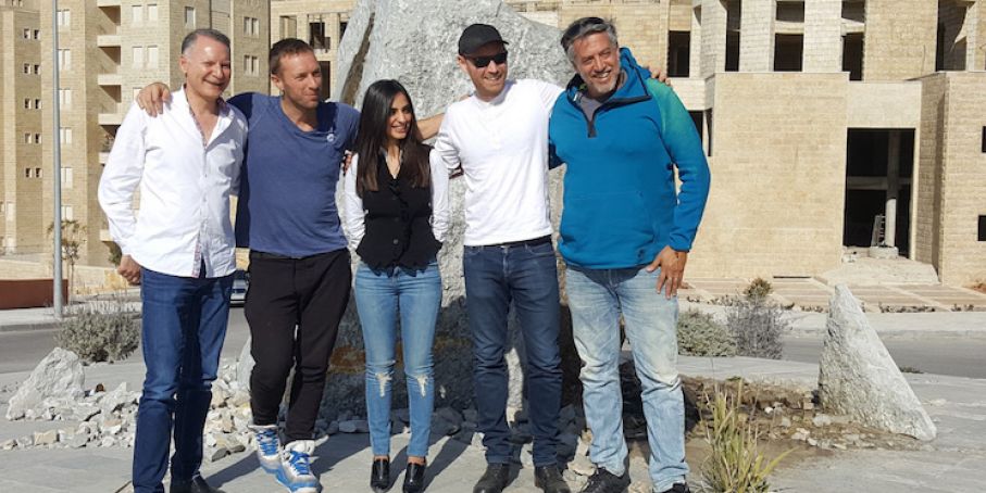 Chris e Jonny in Israele per negoziare su nuovi concerti 
