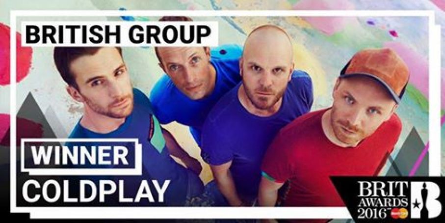 Brit Awards 2016: la performance dei Coldplay e la vittoria come Best British Group
