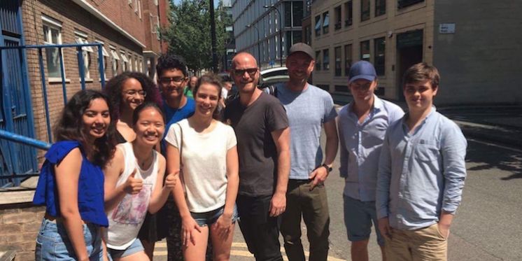 Jonny e Will in visita all'University College of London