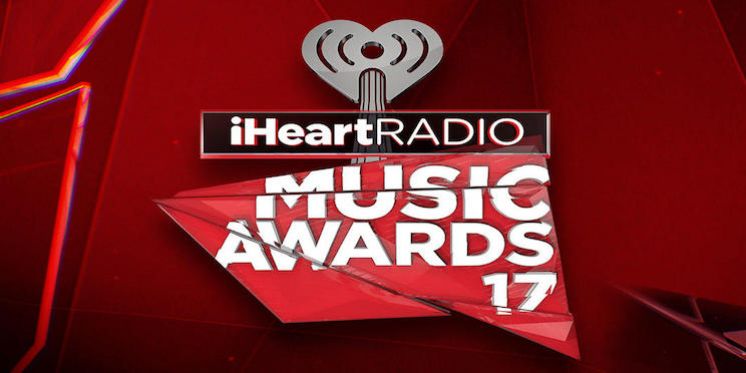 Chris Martin si esibirà stasera agli iHeartRadio Music Awards