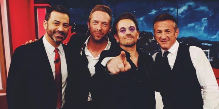 Chris e Bono in duetto insieme al Jimmy Kimmel Live!