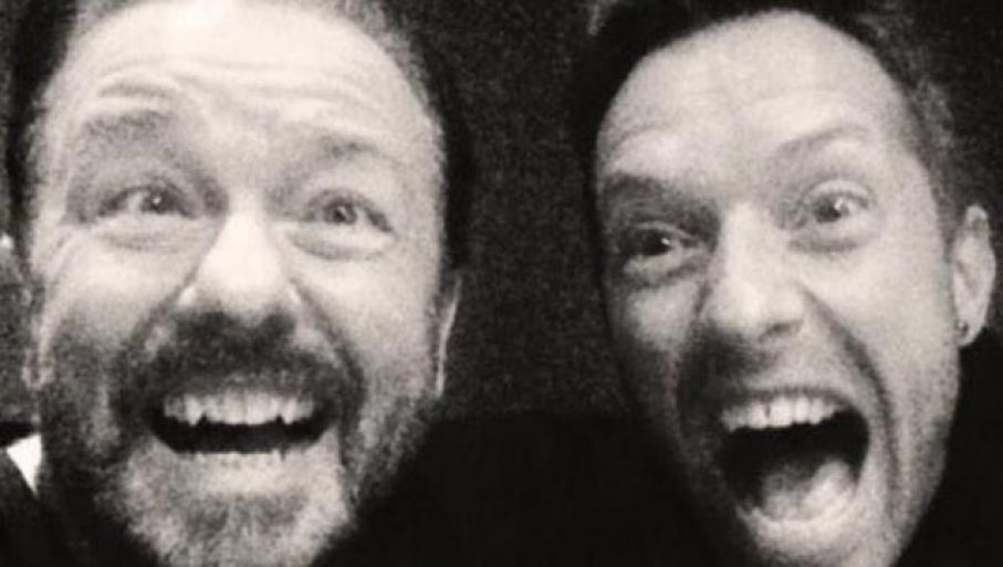 Online la collaborazione di Ricky Gervais e Chris Martin